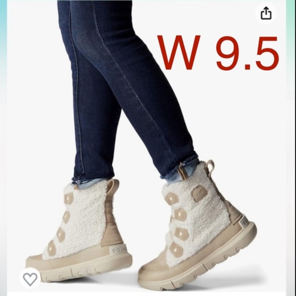 Sorel Women's Lace Up Boots in Cream and Tan